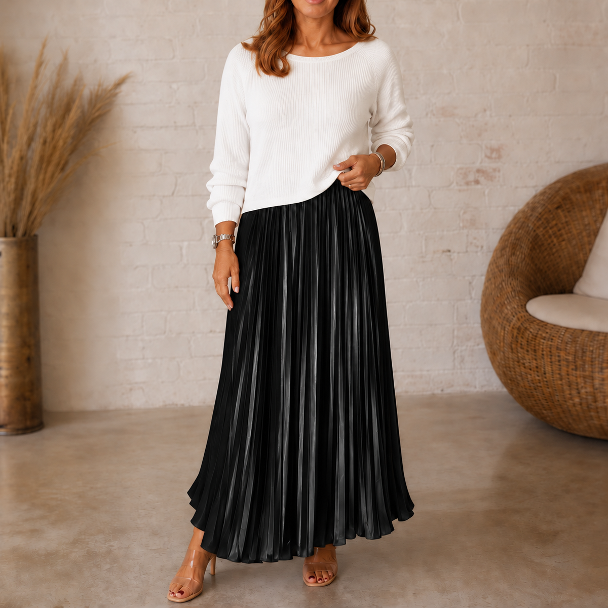 Bodicea – Sweater-Bodice Pleated Maxi Dress